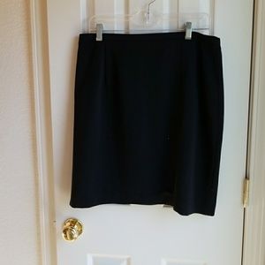 *NWOT DRESS BARN BLACK CAREER SKIRT SZ 16